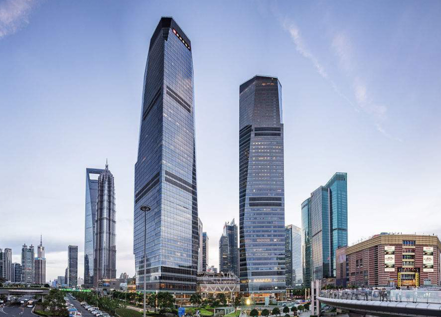 上海国际金融中心 / 260m